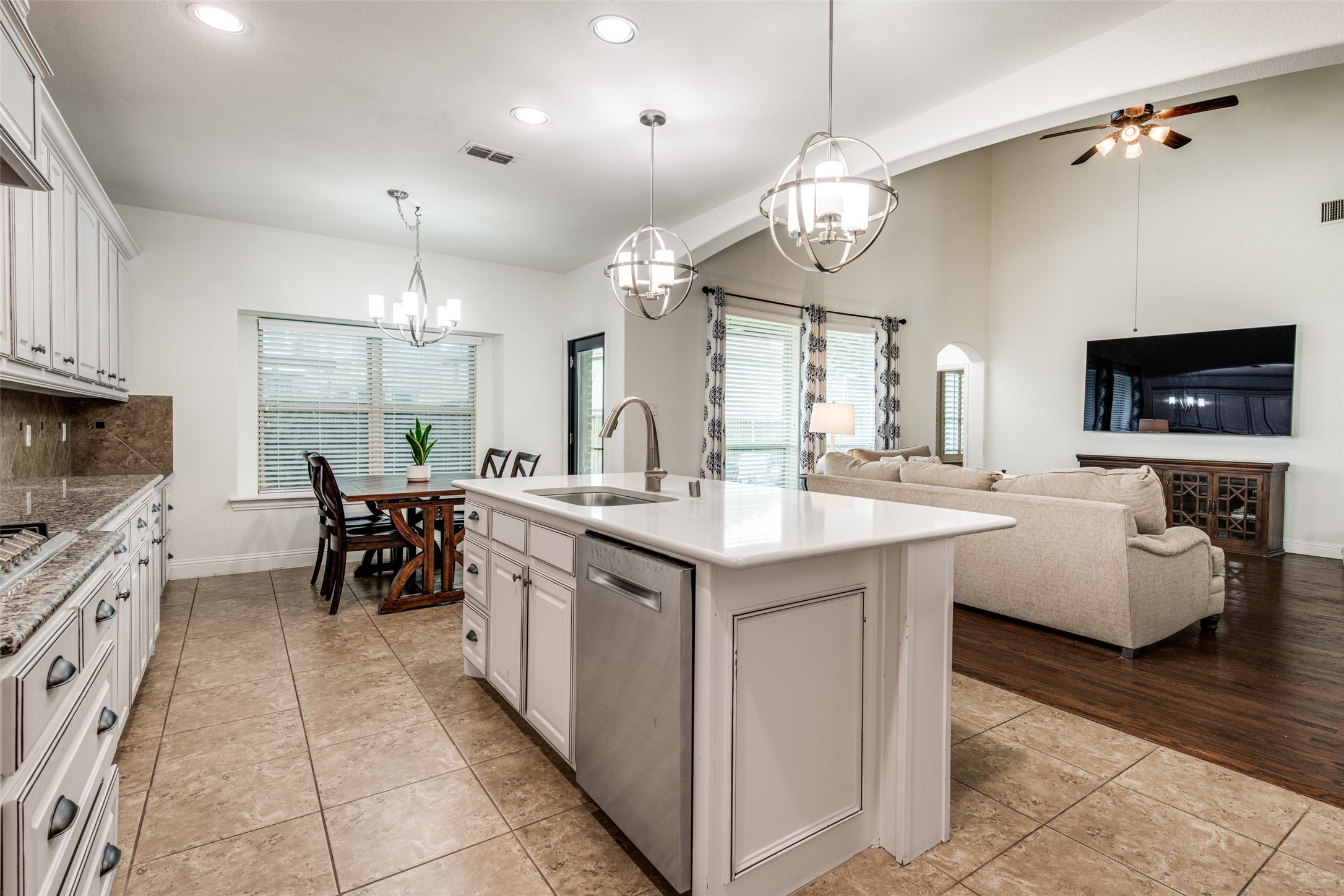 9359 Cherry Brook Lane Frisco TX 75033