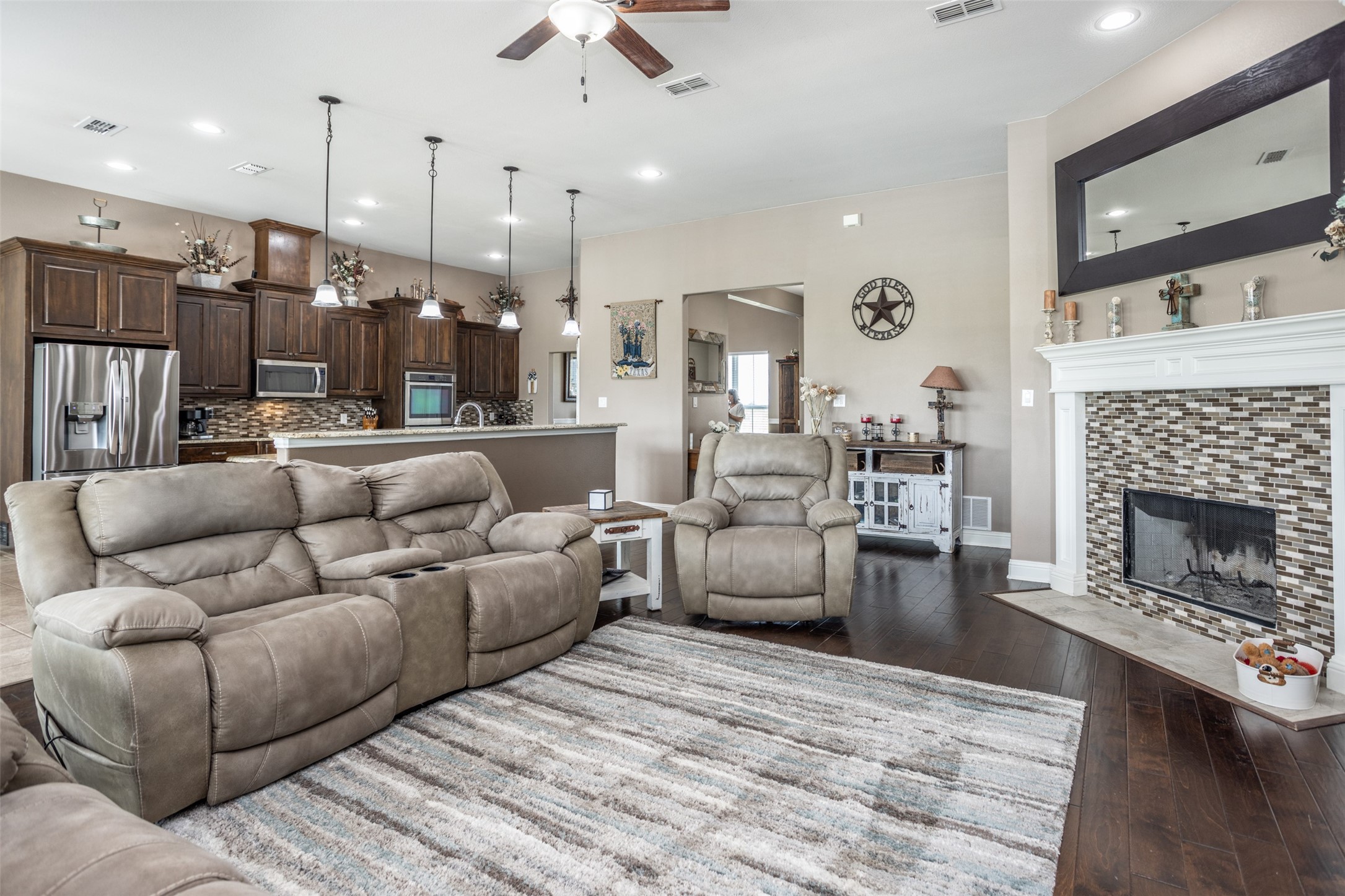 11210 Lakecrest Drive Sanger TX 76266