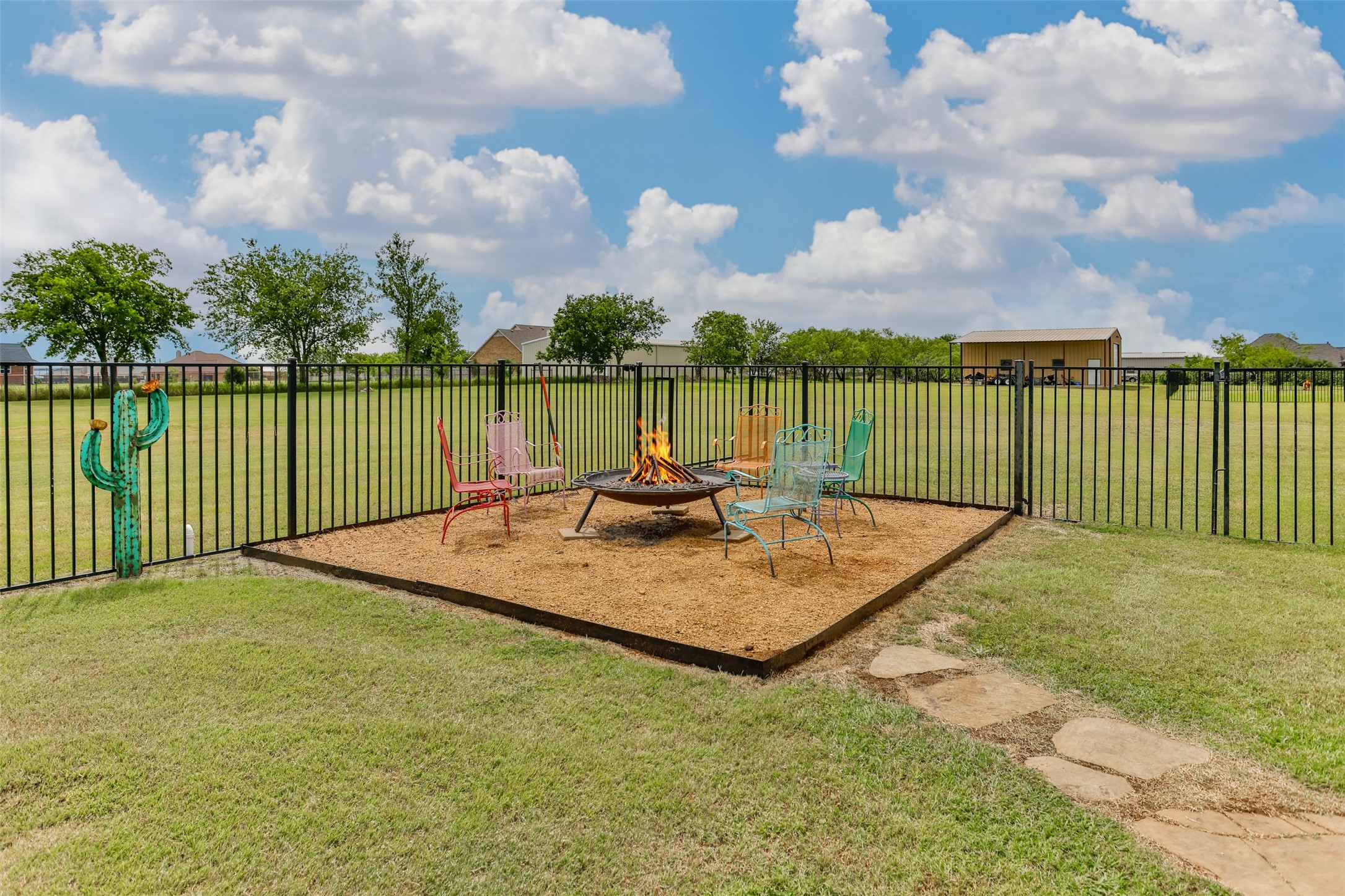 11210 Lakecrest Drive Sanger TX 76266