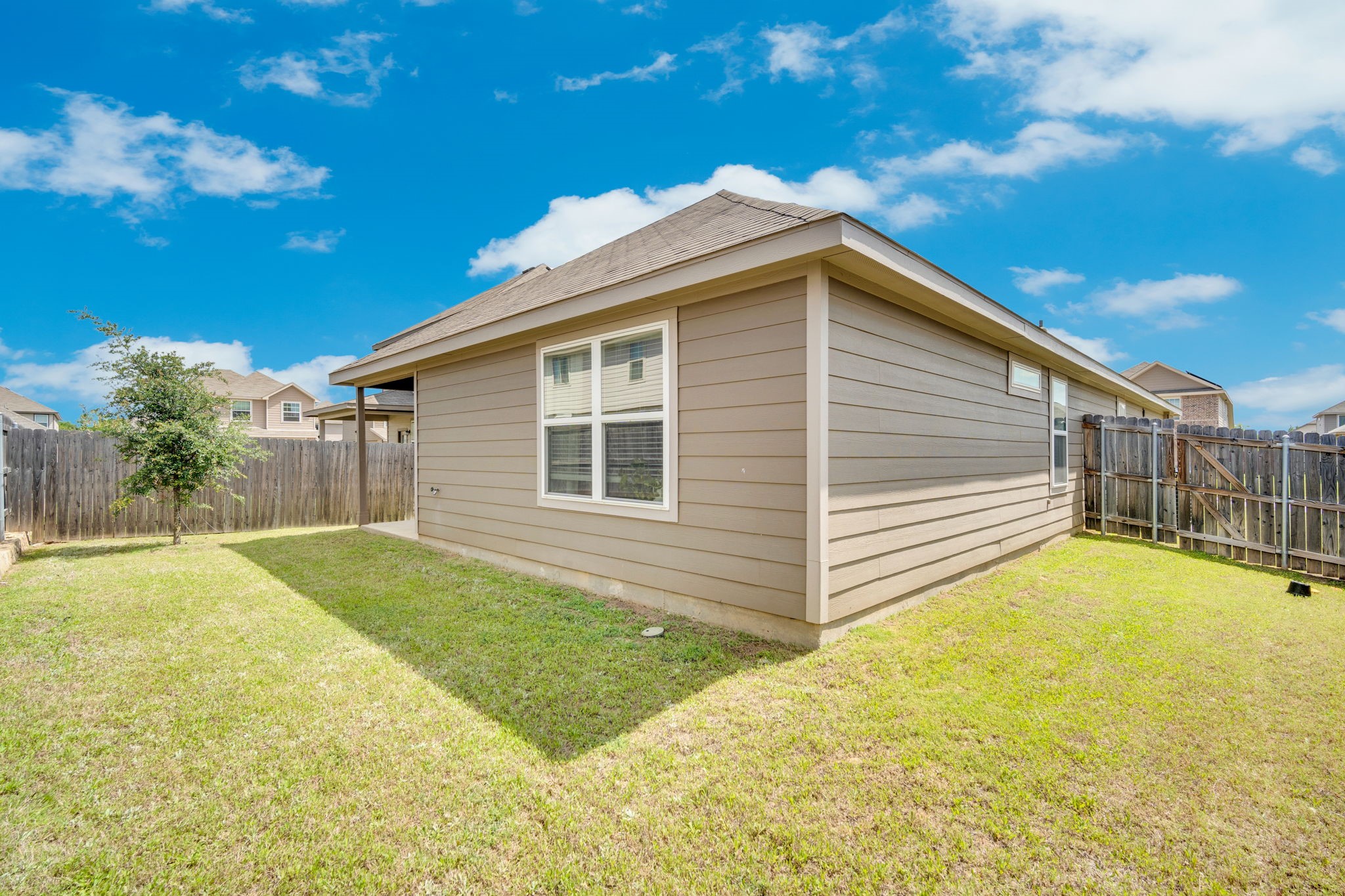 8304 White Pine Drive Fort Worth TX 76123
