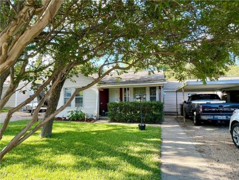 379 Leroy Parkway Elm Mott TX 76640