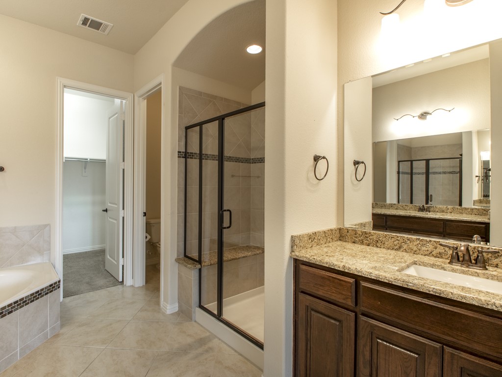 5629 Grove Cove Drive Mckinney TX 75071