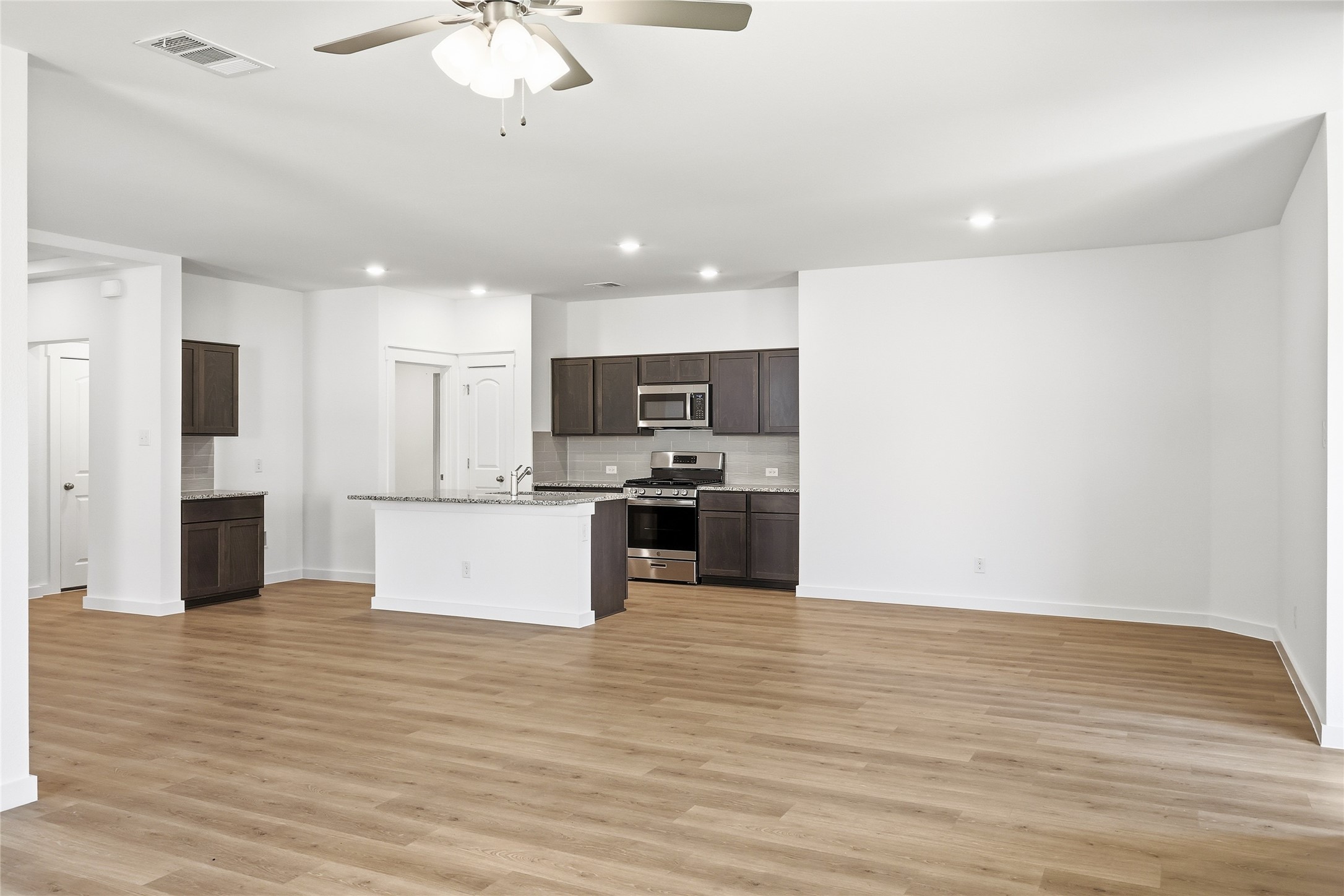 122 Patrick Henry Drive Venus TX 76084