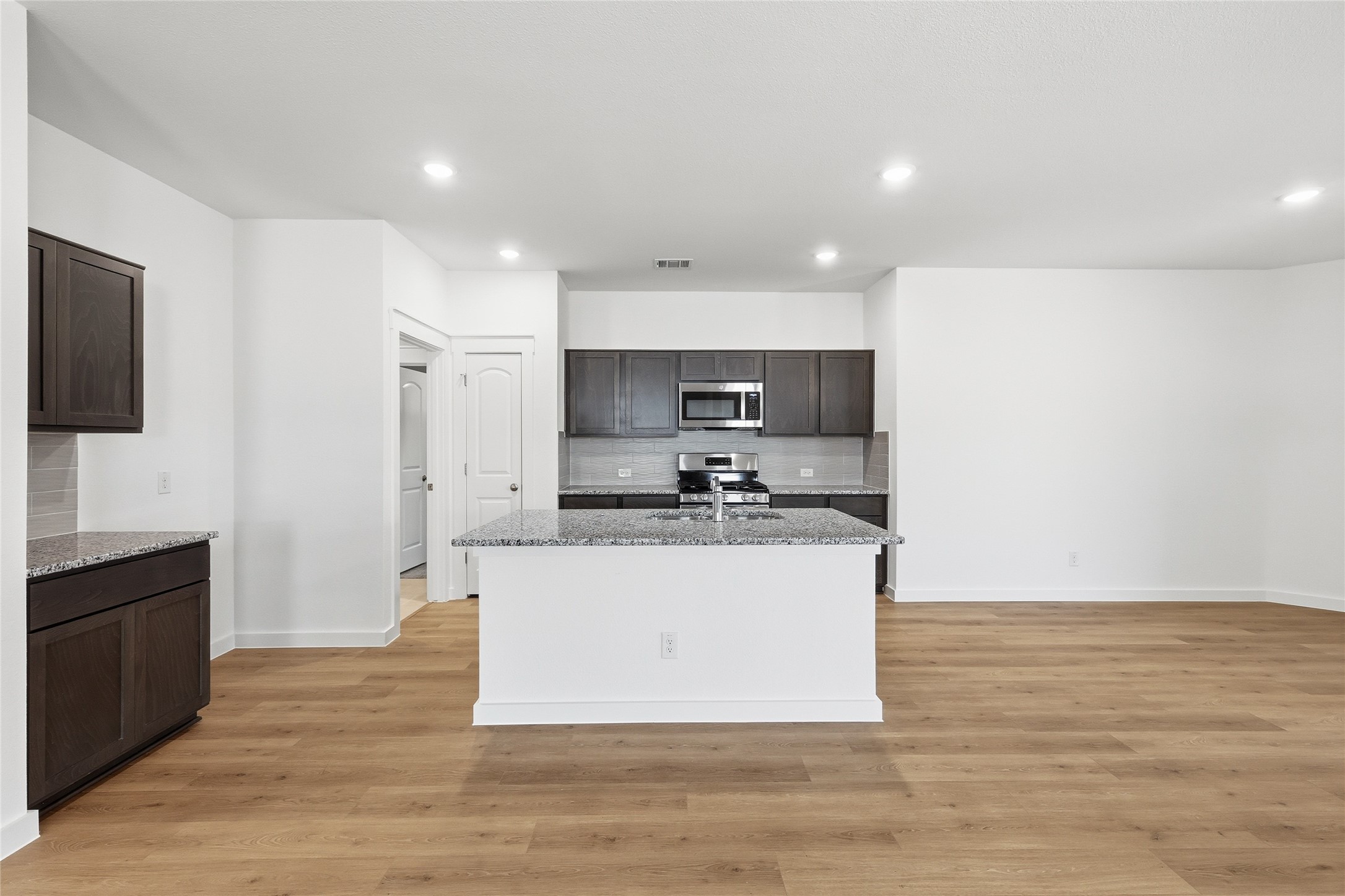 122 Patrick Henry Drive Venus TX 76084