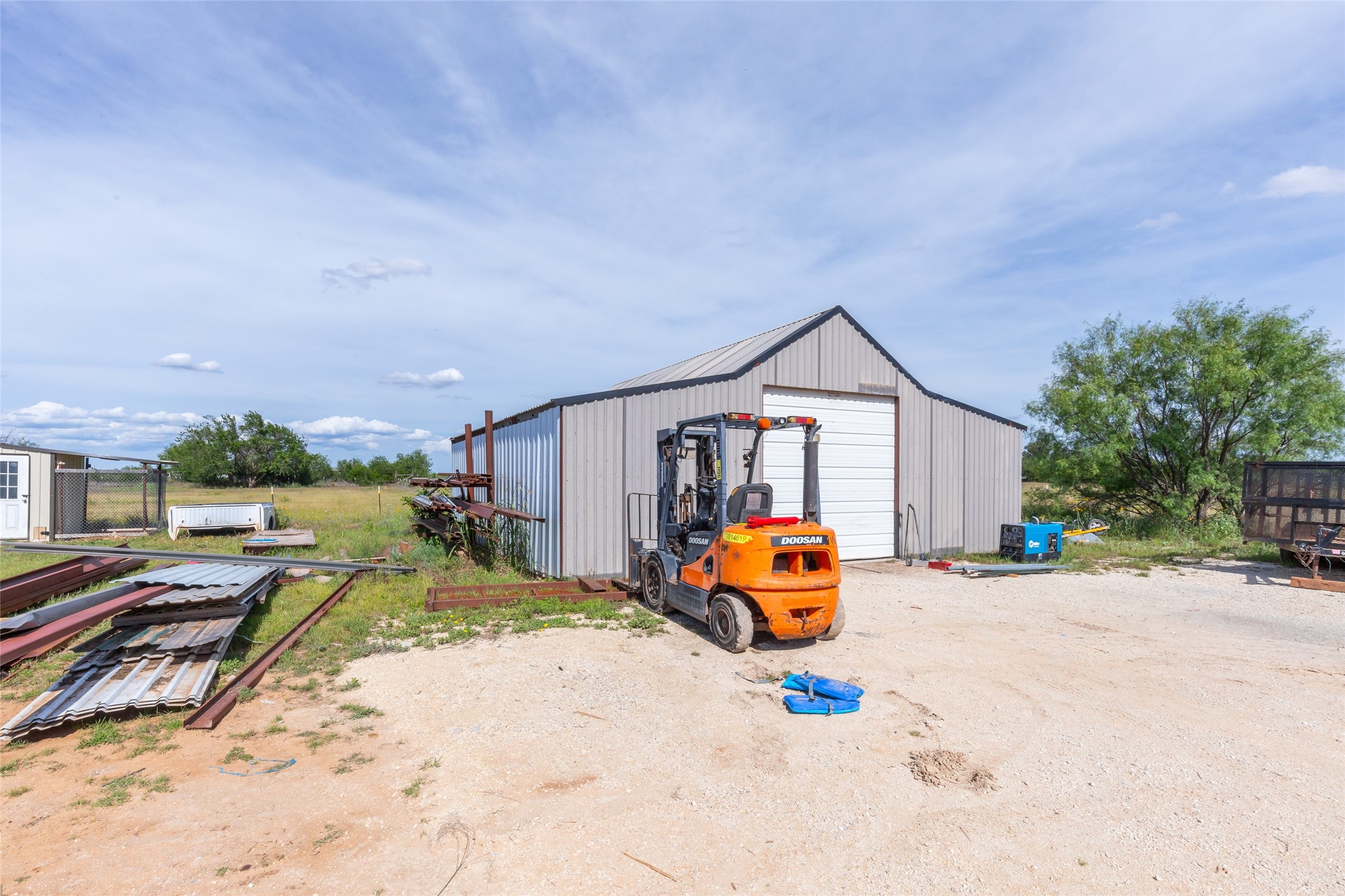 12202 County Road 361 Hawley TX 79525