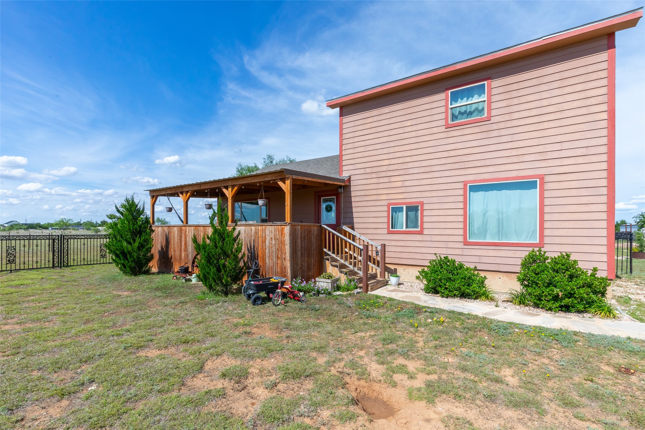 12202 County Road 361 Hawley TX 79525