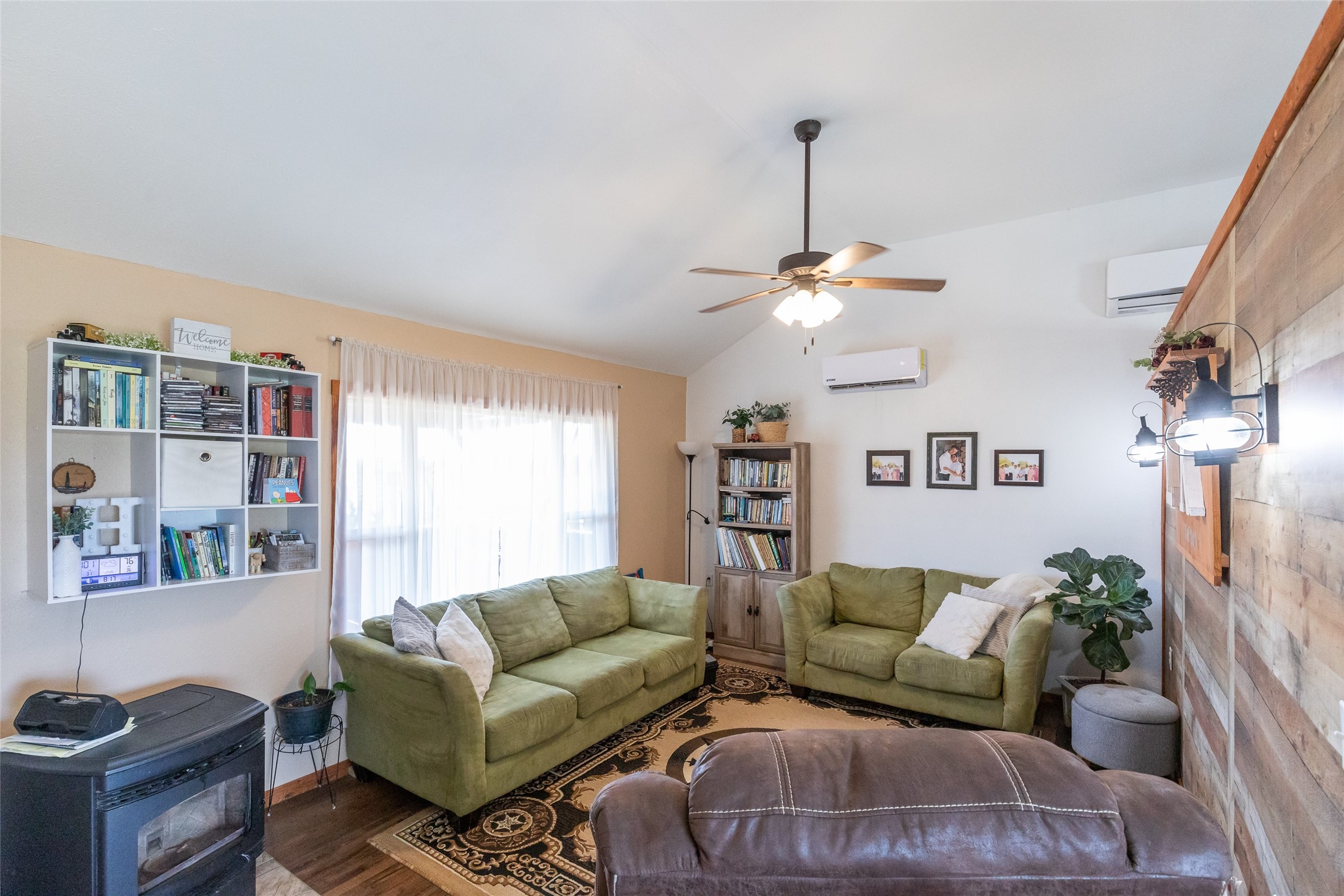 12202 County Road 361 Hawley TX 79525