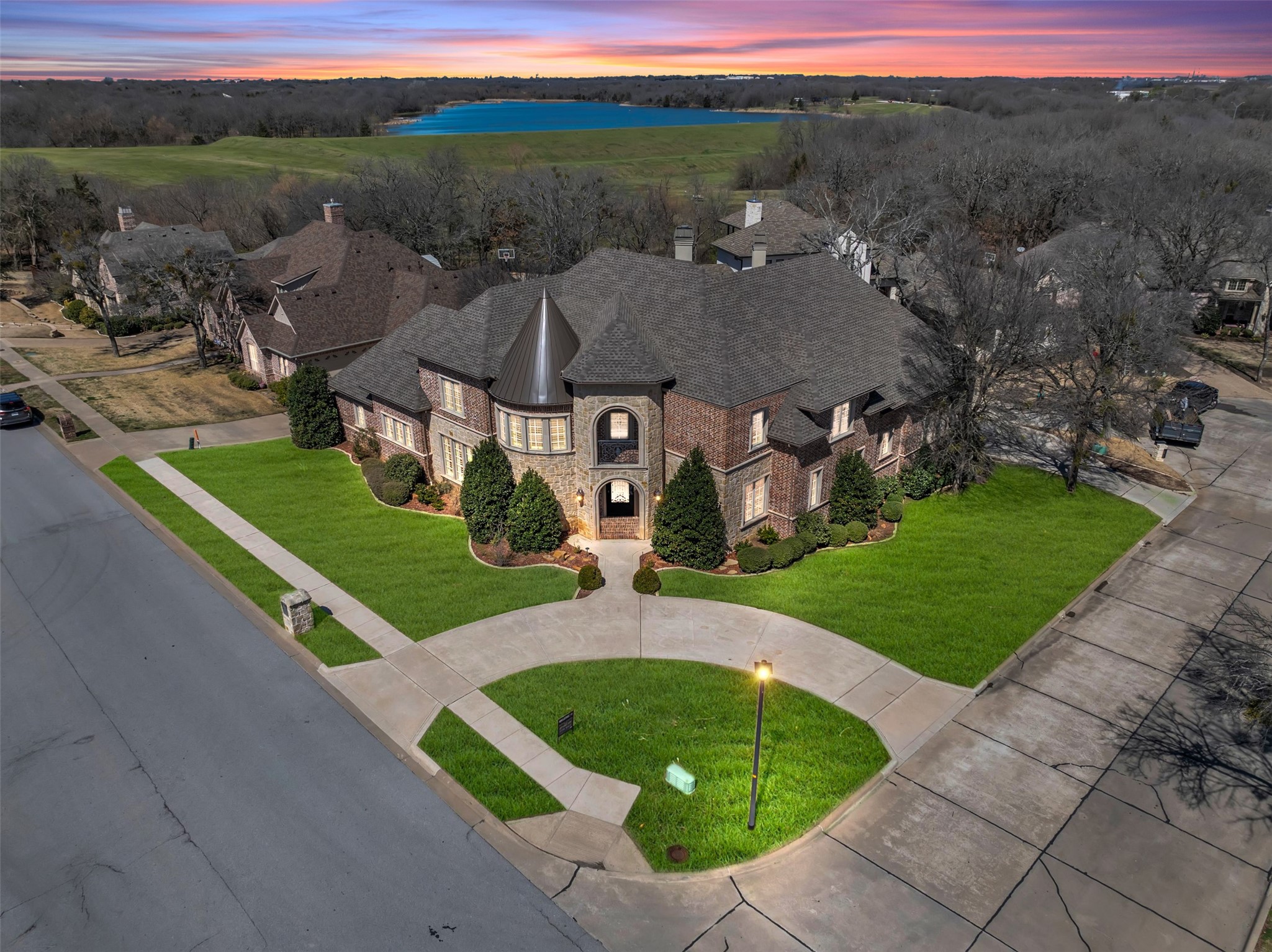 2909 Canyon Creek Drive Sherman TX 75092