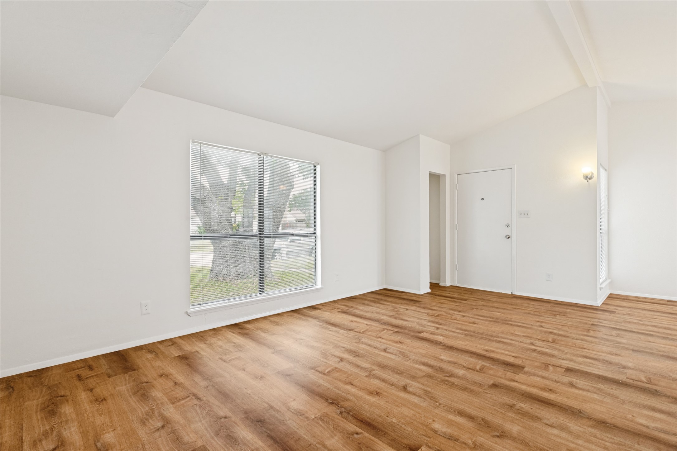 4612 Jenkins Circle The Colony TX 75056