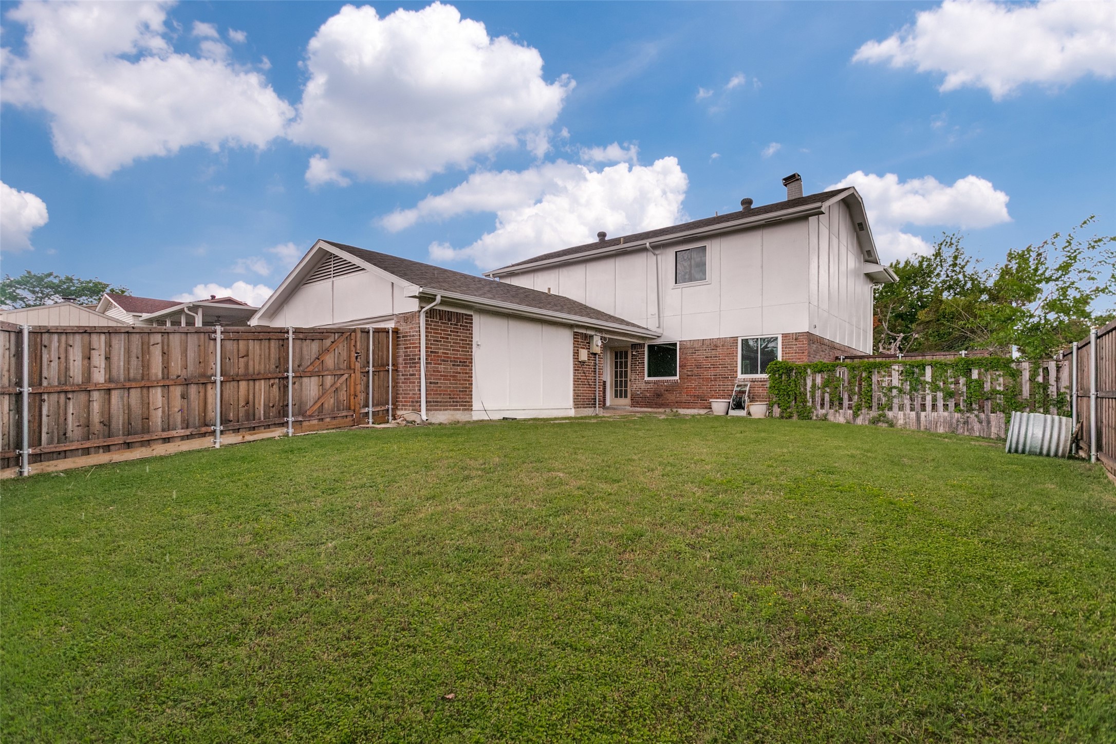 3304 Castle Drive Plano TX 75074