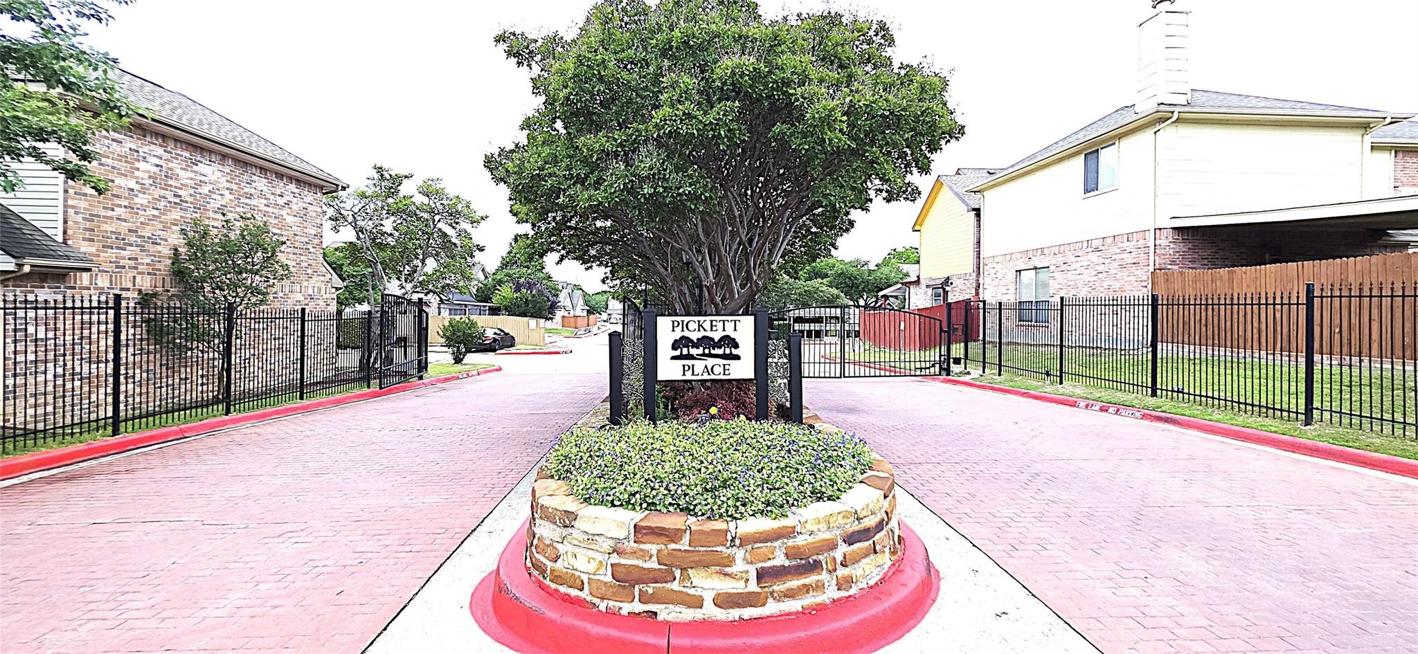 3910 Brandon Park Drive Garland TX 75044
