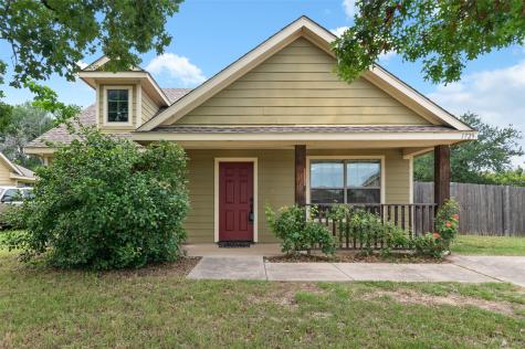 1729 Red Oak Court Denton TX 76209
