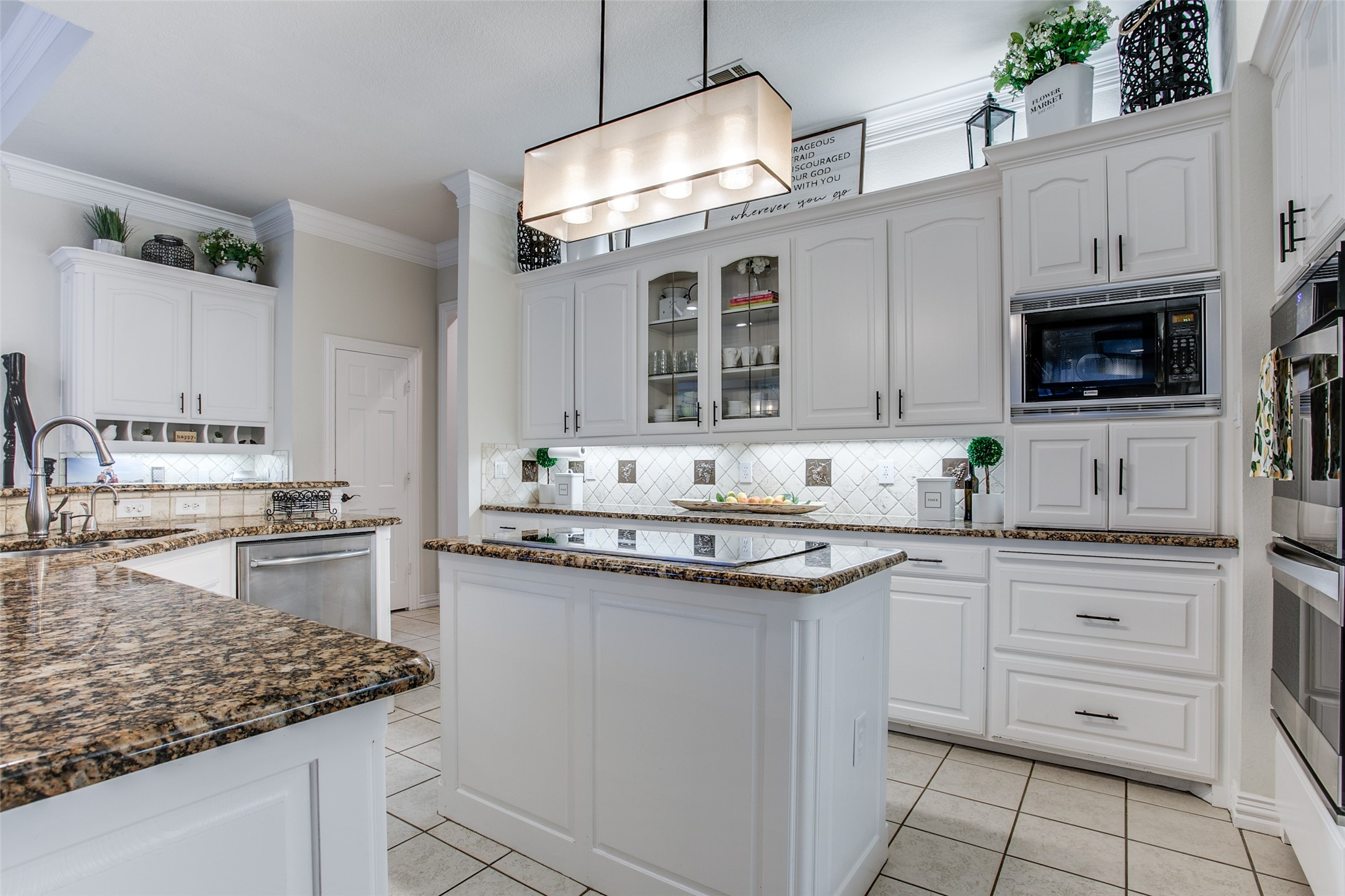 1204 Chatsworth Drive Colleyville TX 76034
