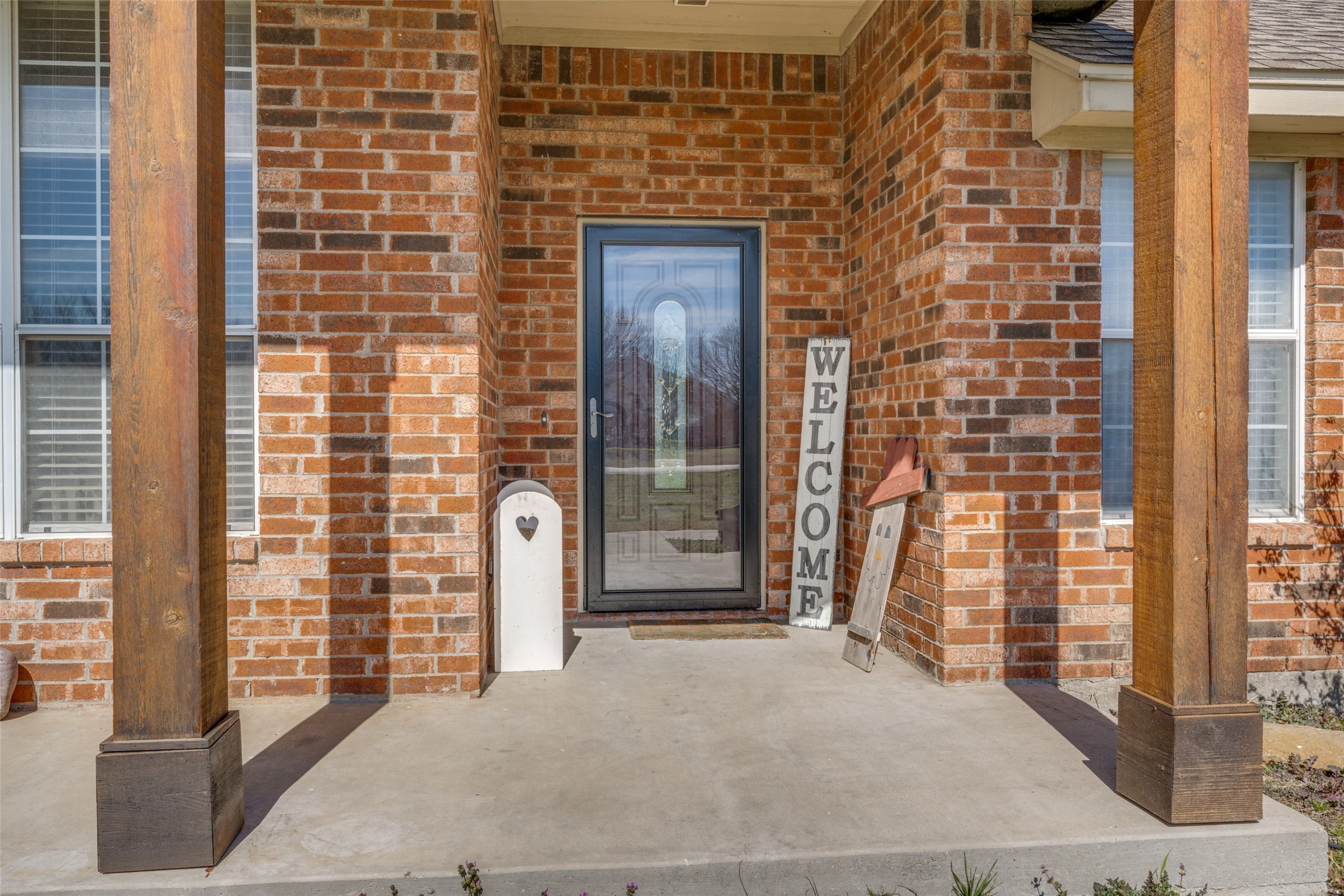 11400 Hill Country Circle Ponder TX 76259