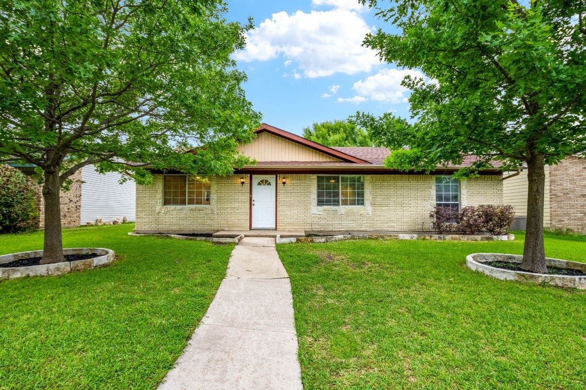 915 Wandering Way Drive Allen TX 75002