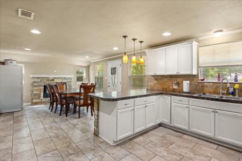 405 Granbury Court Granbury TX 76049