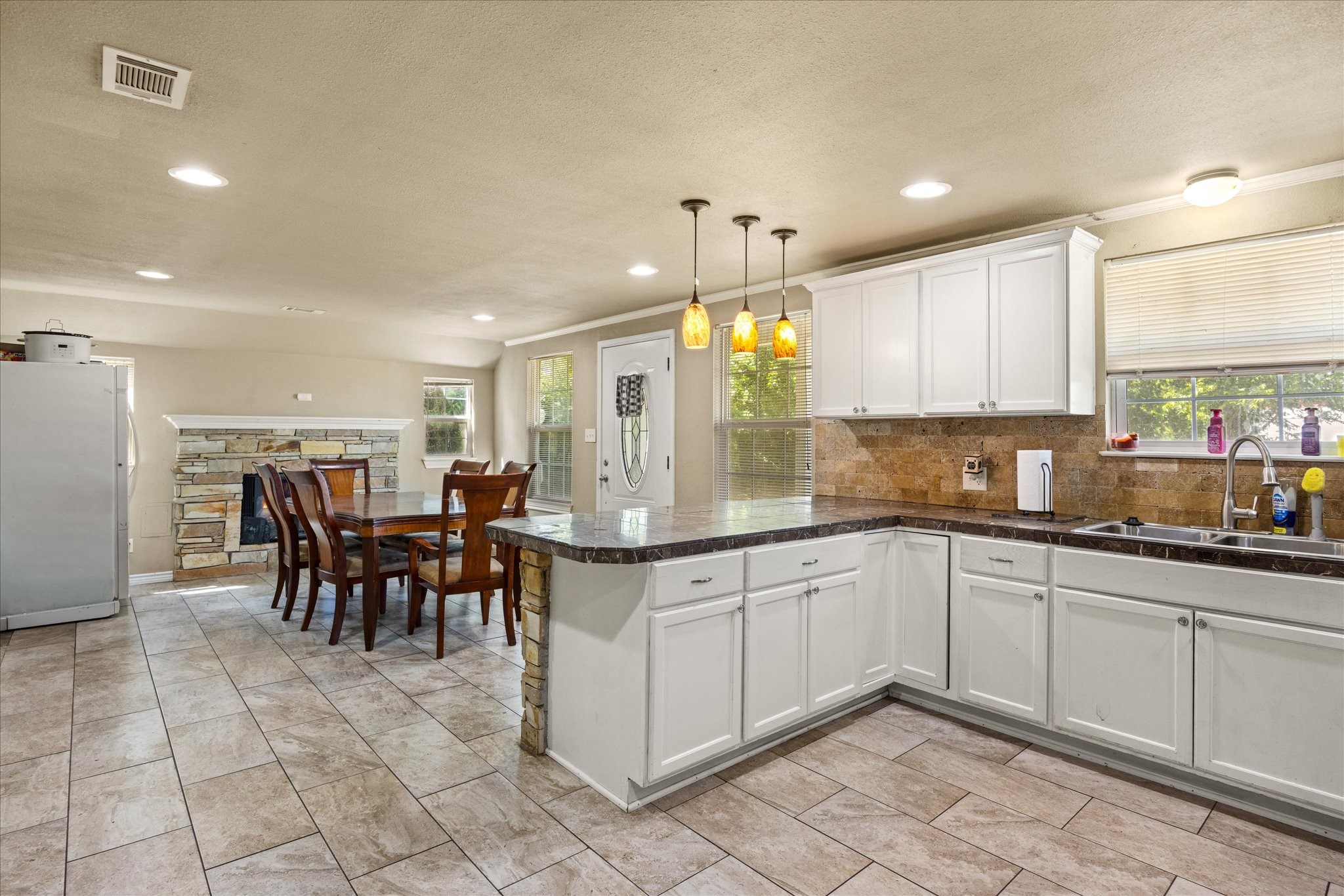 405 Granbury Court Granbury TX 76049