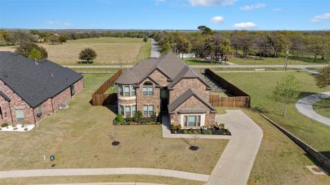 800 Beckington Drive Shady Shores TX 76208