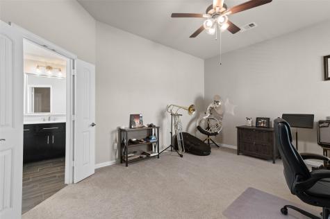 800 Beckington Drive Shady Shores TX 76208