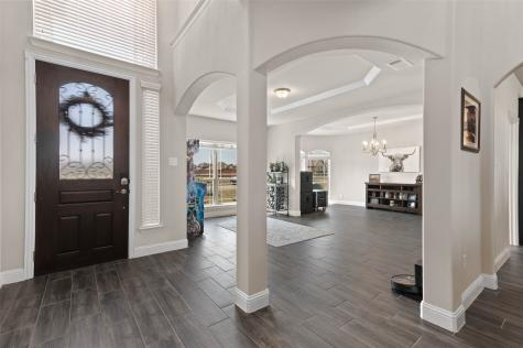 800 Beckington Drive Shady Shores TX 76208
