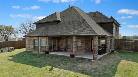 800 Beckington Drive Shady Shores TX 76208