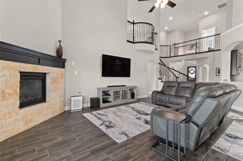 800 Beckington Drive Shady Shores TX 76208