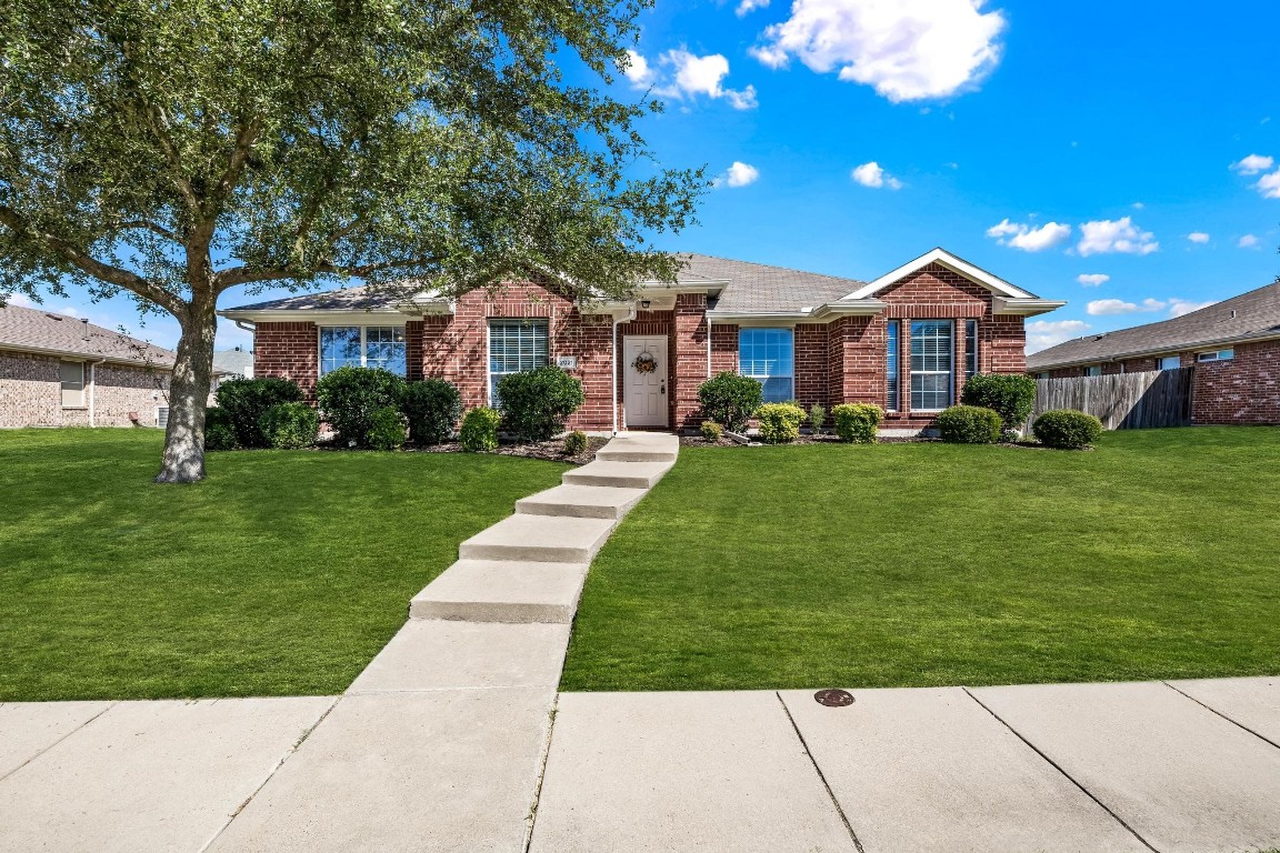 2021 Harvester Drive Rockwall TX 75032