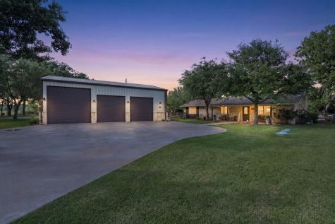3319 Midway Court Granbury TX 76049