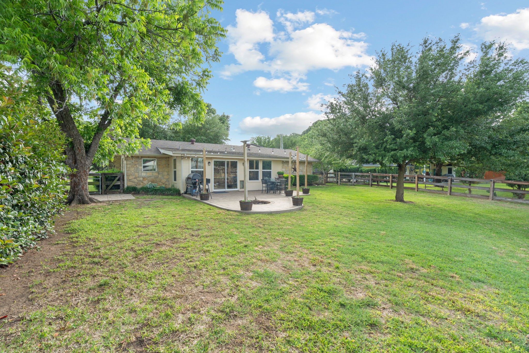 3319 Midway Court Granbury TX 76049