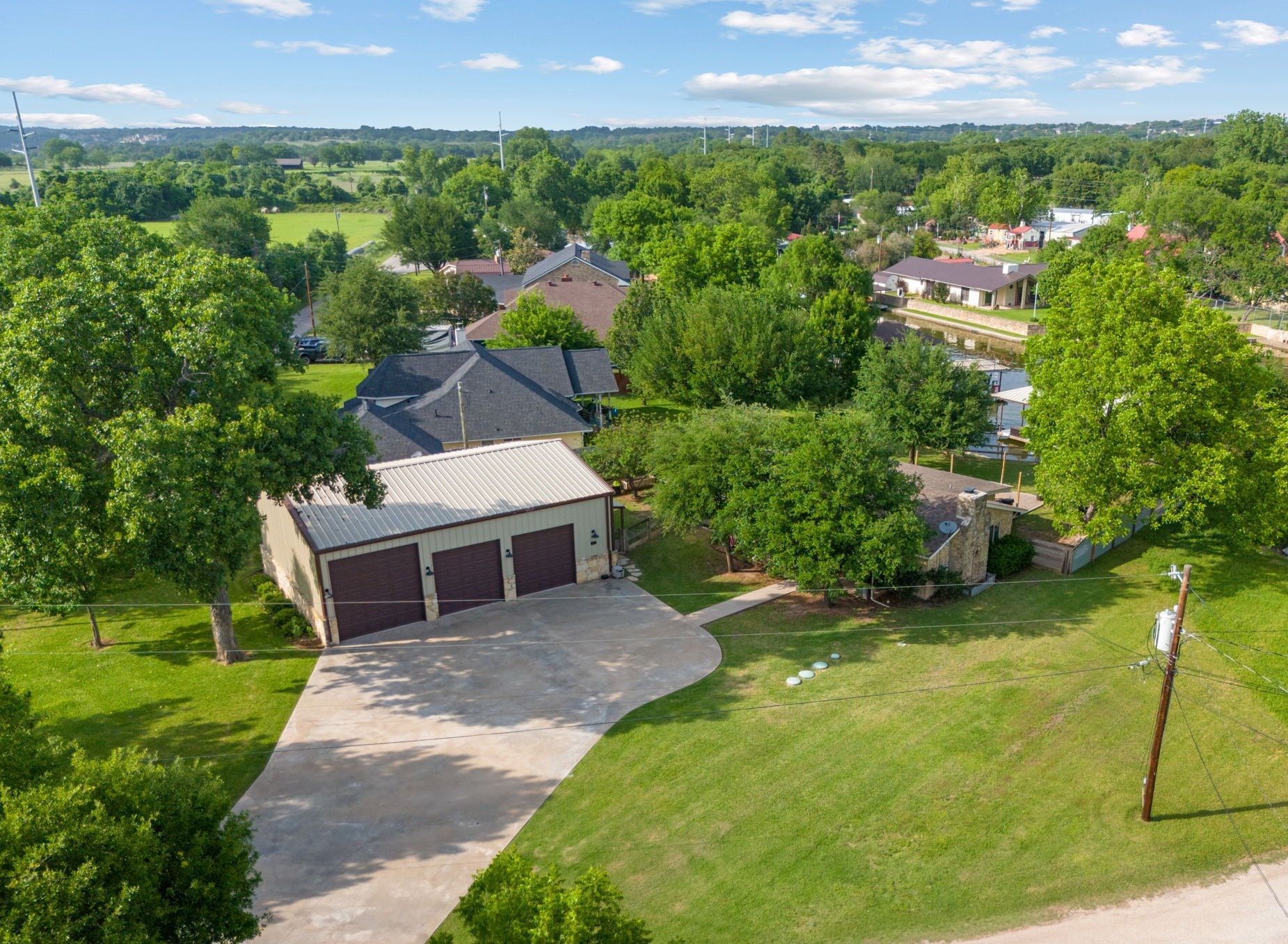 3319 Midway Court Granbury TX 76049