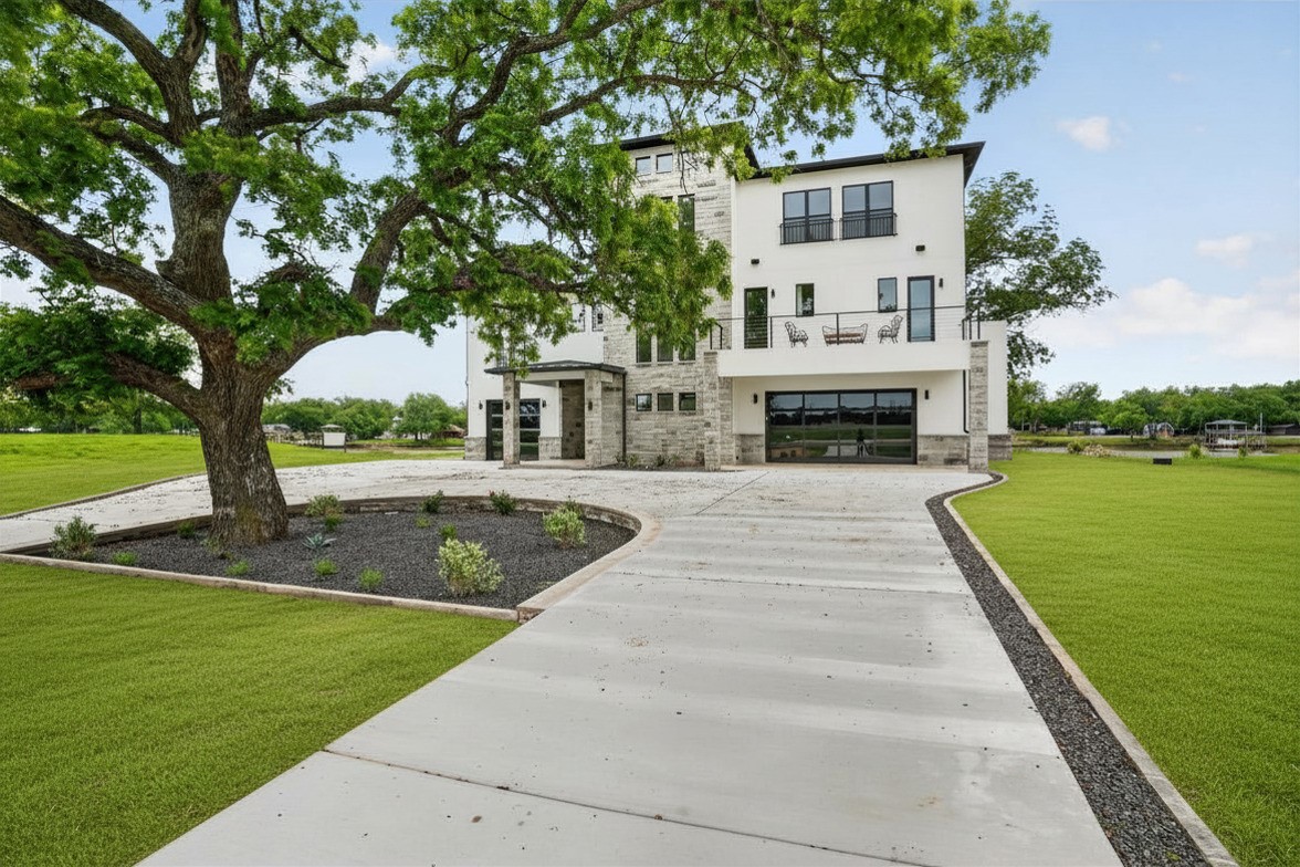 1046 River Ranch Lane Weatherford TX 76087