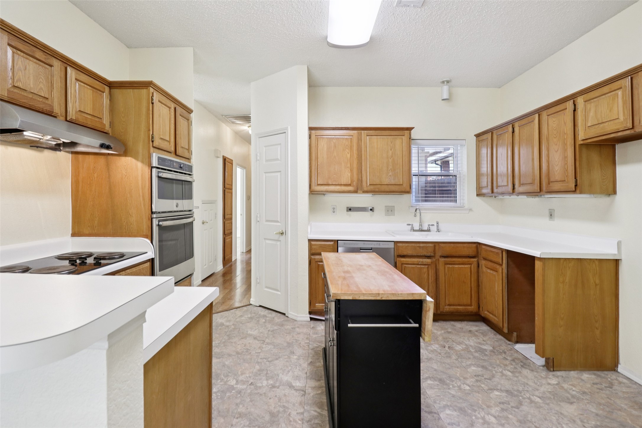 3017 Eagles Nest Drive Bedford TX 76021