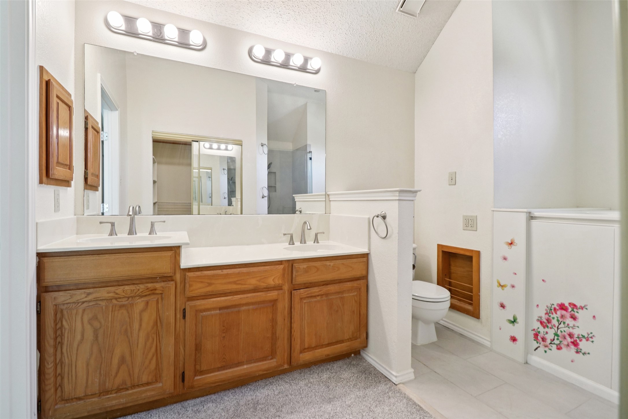 3017 Eagles Nest Drive Bedford TX 76021