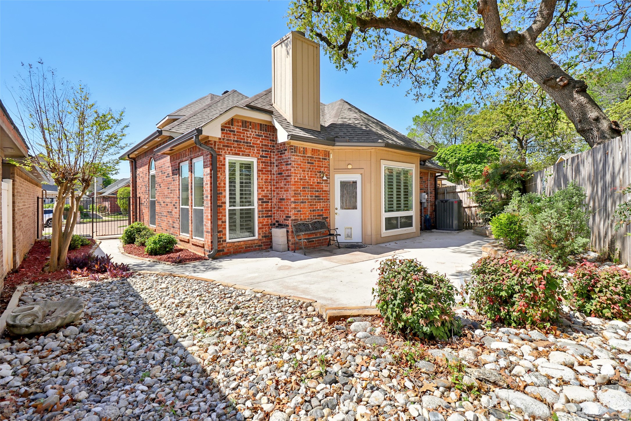 3017 Eagles Nest Drive Bedford TX 76021