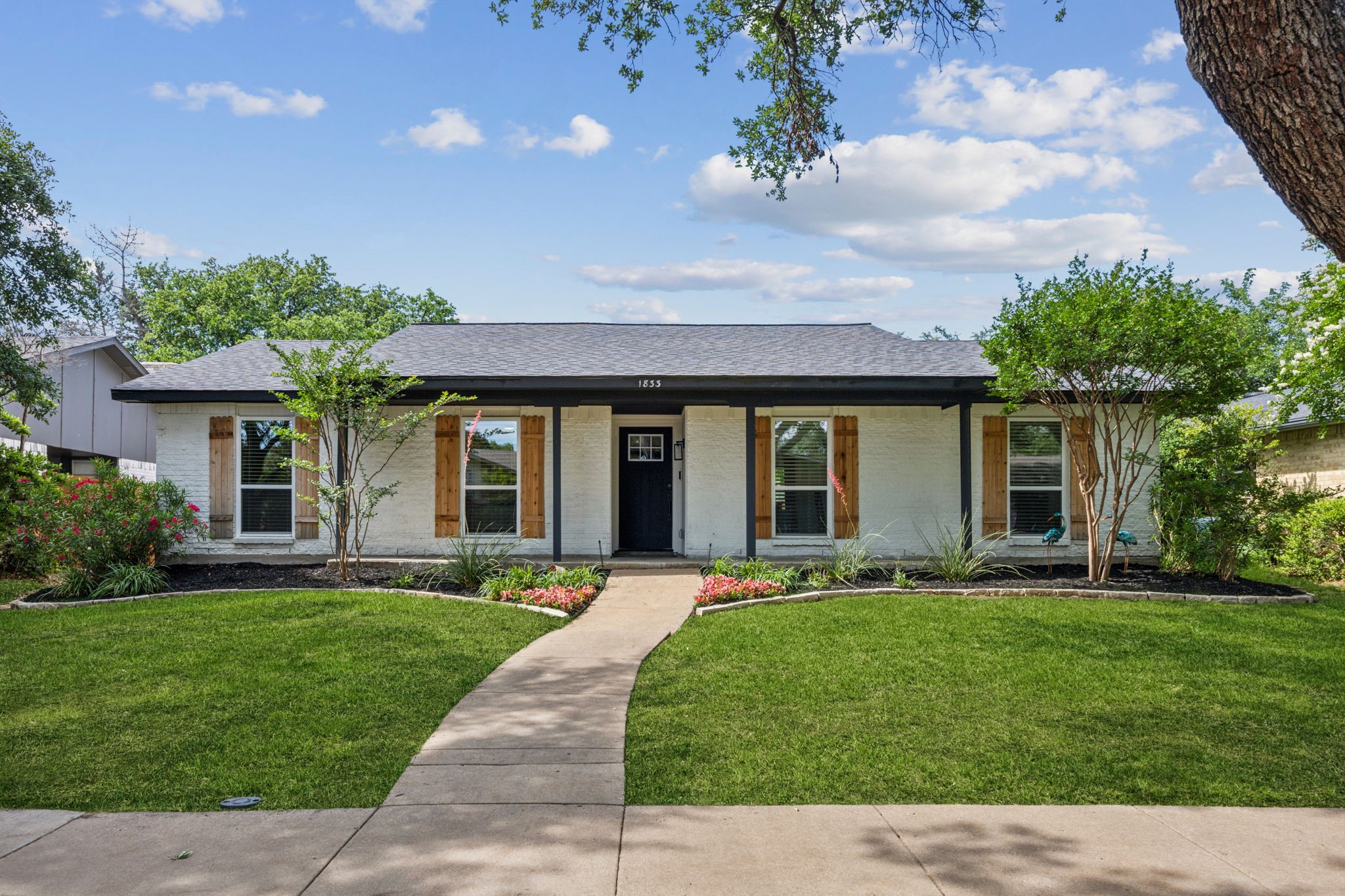 1833 Chamberlain Drive Carrollton TX 75007