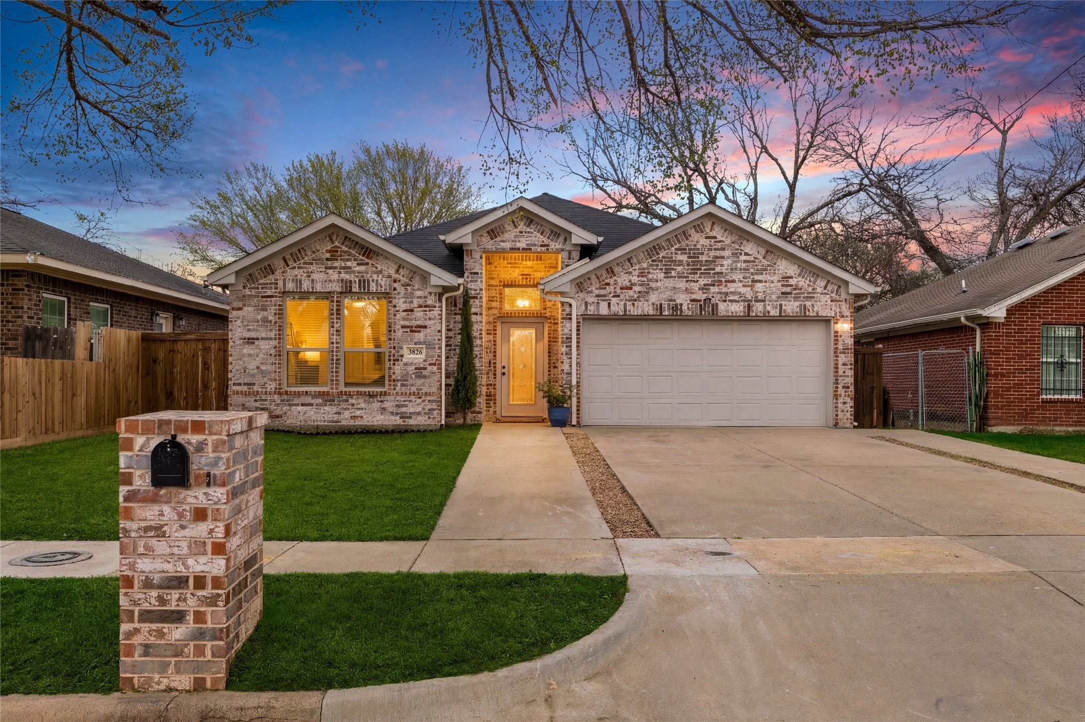 3826 Aransas Street Dallas TX 75212