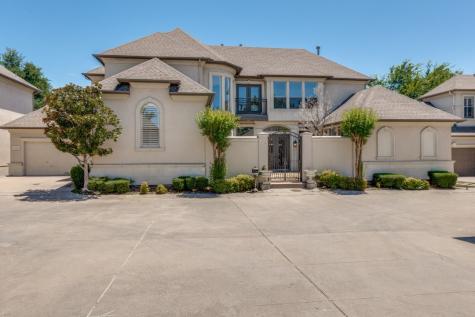 7910 Fair Oaks Avenue Dallas TX 75231