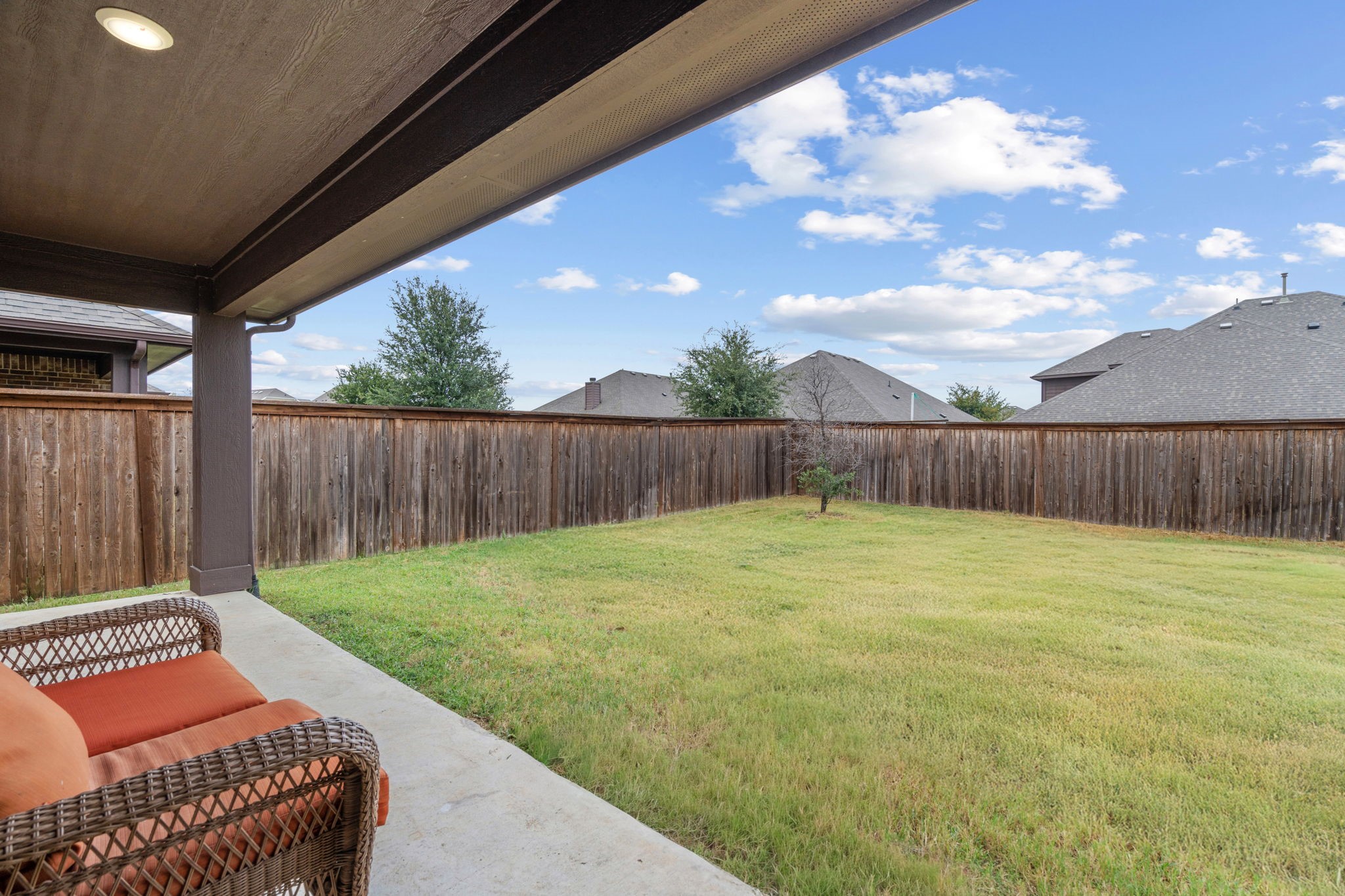 1609 Emerald Tree Place Aubrey TX 76227