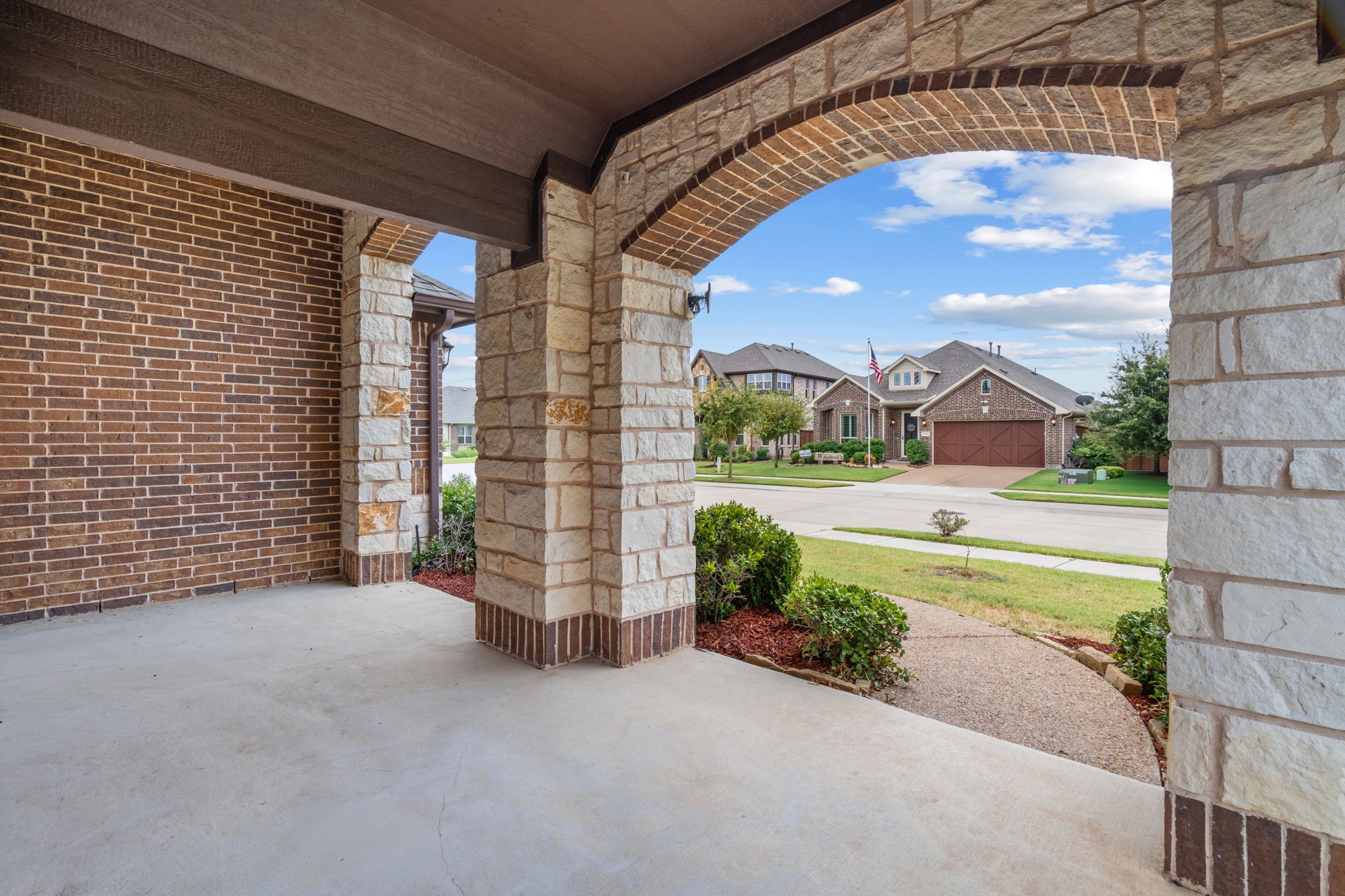 1609 Emerald Tree Place Aubrey TX 76227