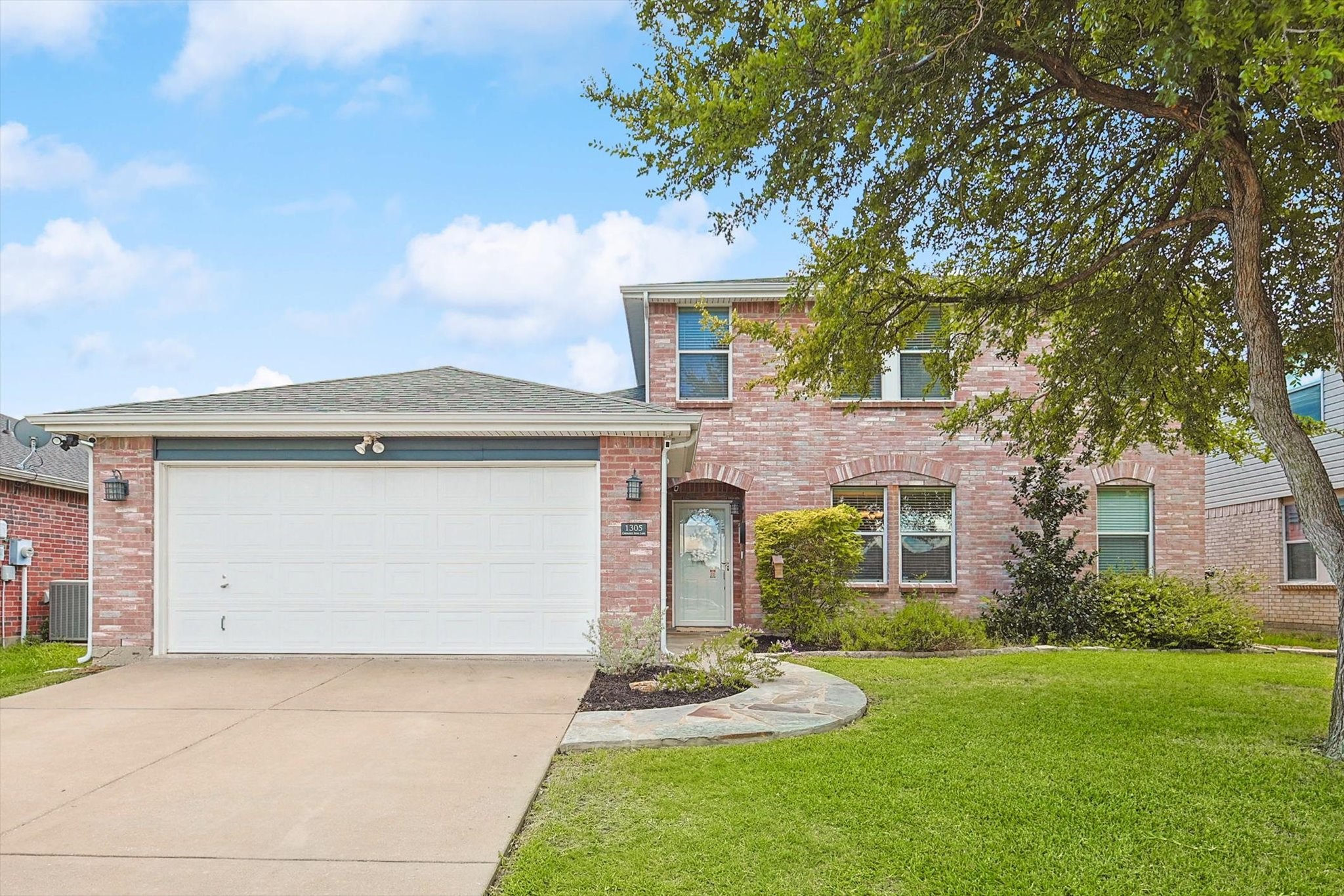 1305 Cherokee Rose Lane Burleson TX 76028