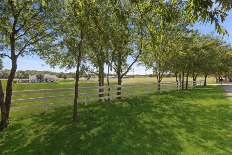 1001 Marigold Court Granbury TX 76049