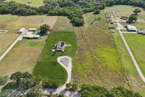 1001 Marigold Court Granbury TX 76049
