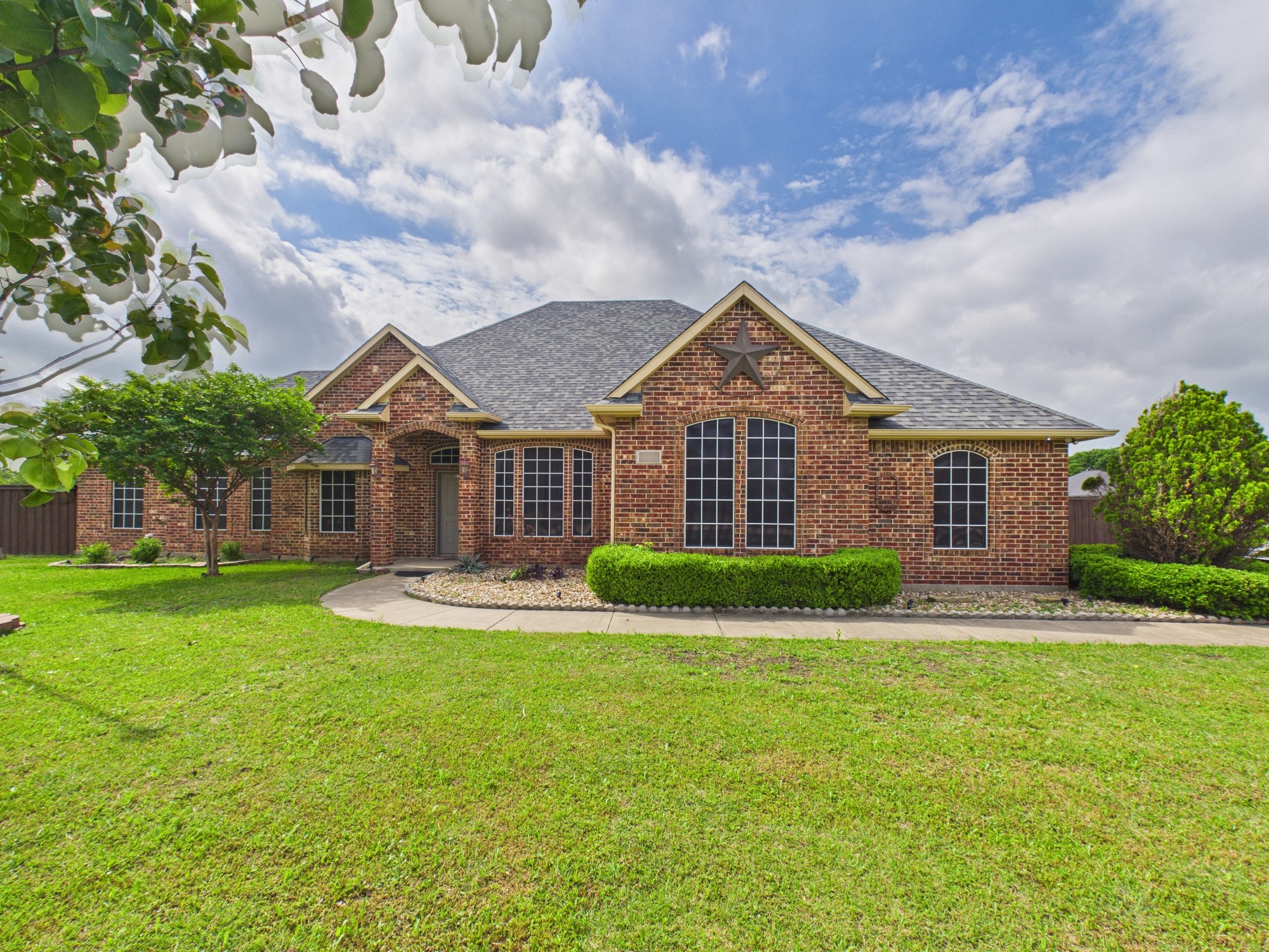 5640 Jennifer Lane Midlothian TX 76065