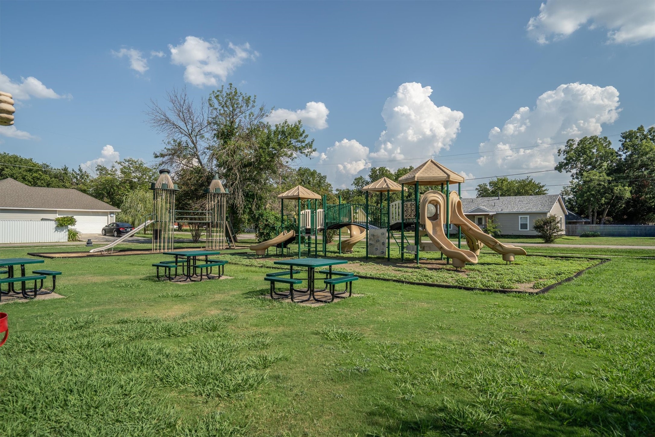 801 E Main Street Tioga TX 76271