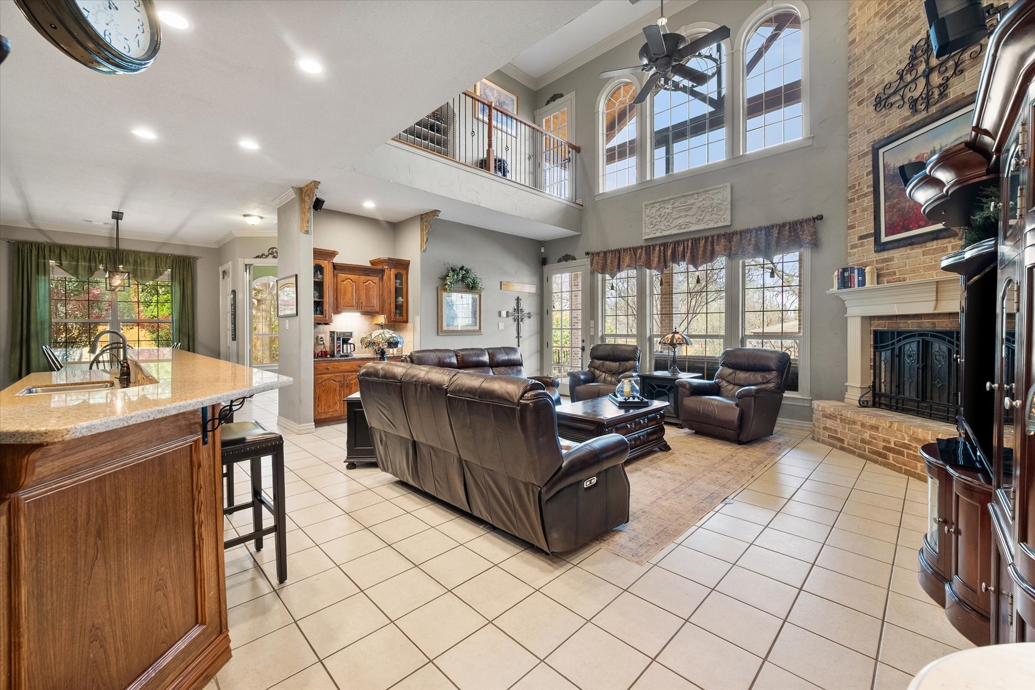 2703 Katherine Court Dalworthington Gardens TX 76016