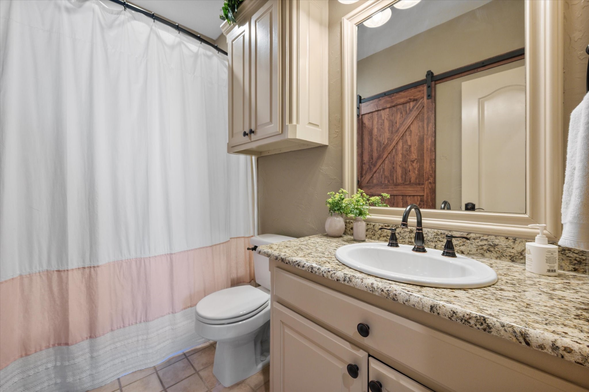 2703 Katherine Court Dalworthington Gardens TX 76016