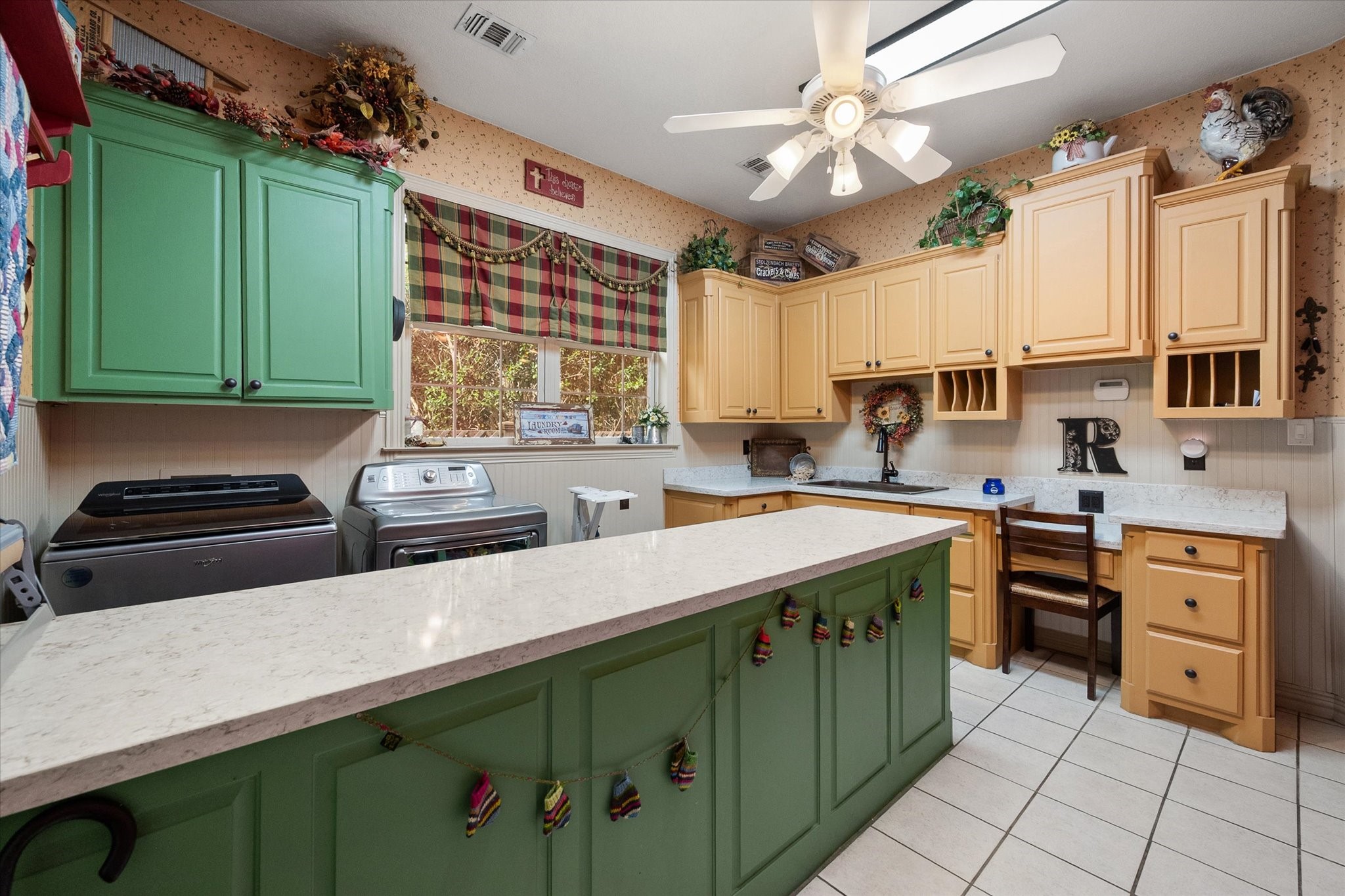 2703 Katherine Court Dalworthington Gardens TX 76016