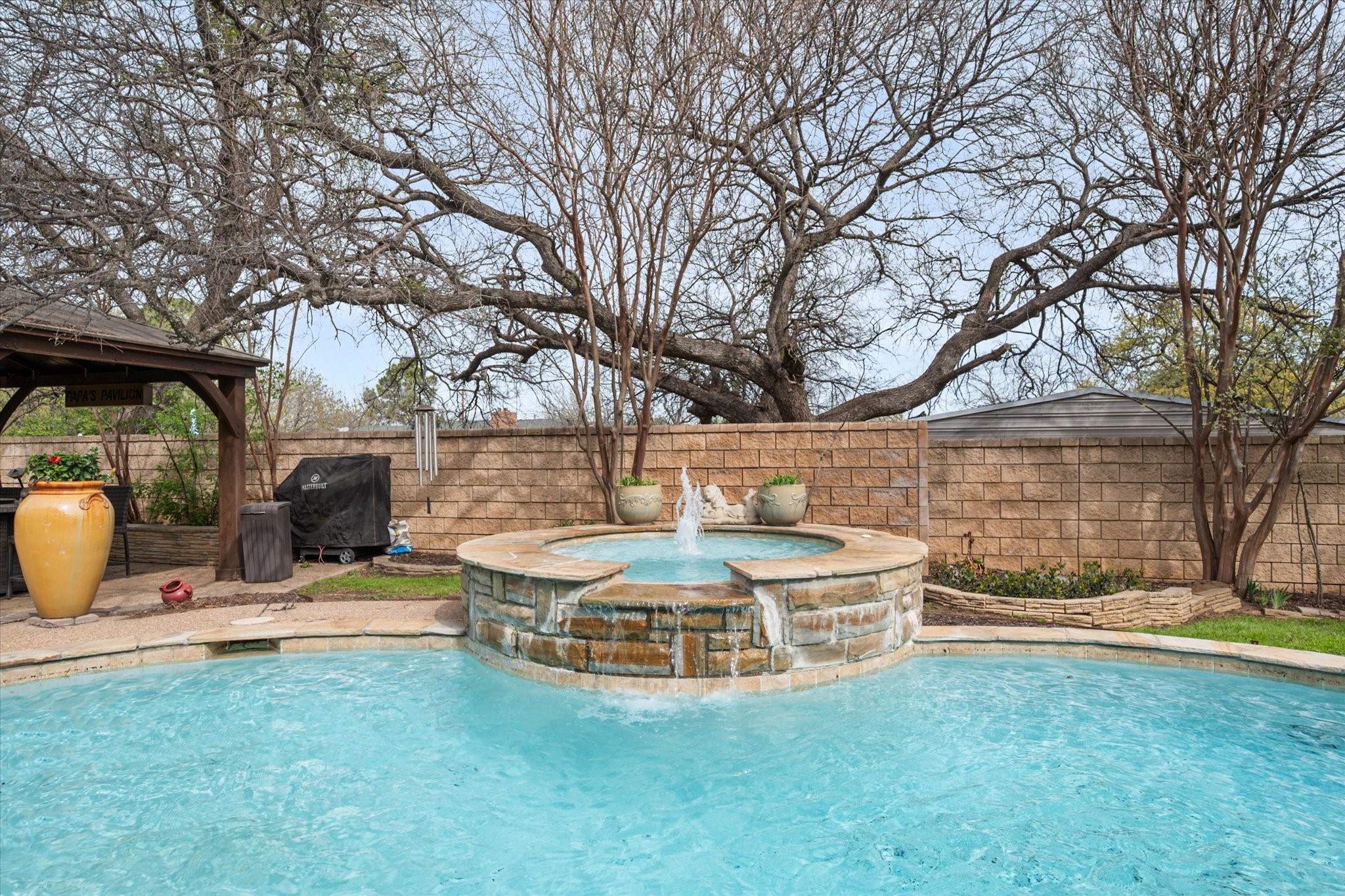 2703 Katherine Court Dalworthington Gardens TX 76016