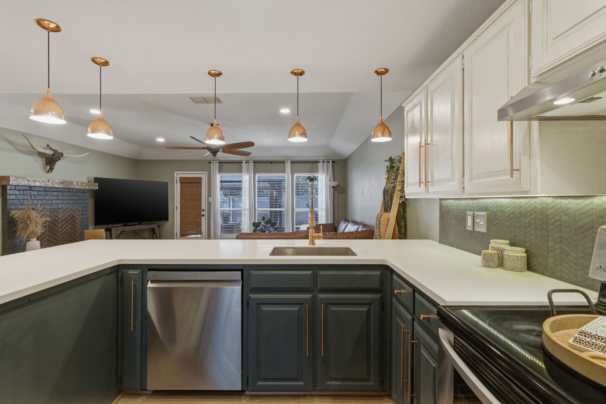 945 Lake Ridge Drive Azle TX 76020