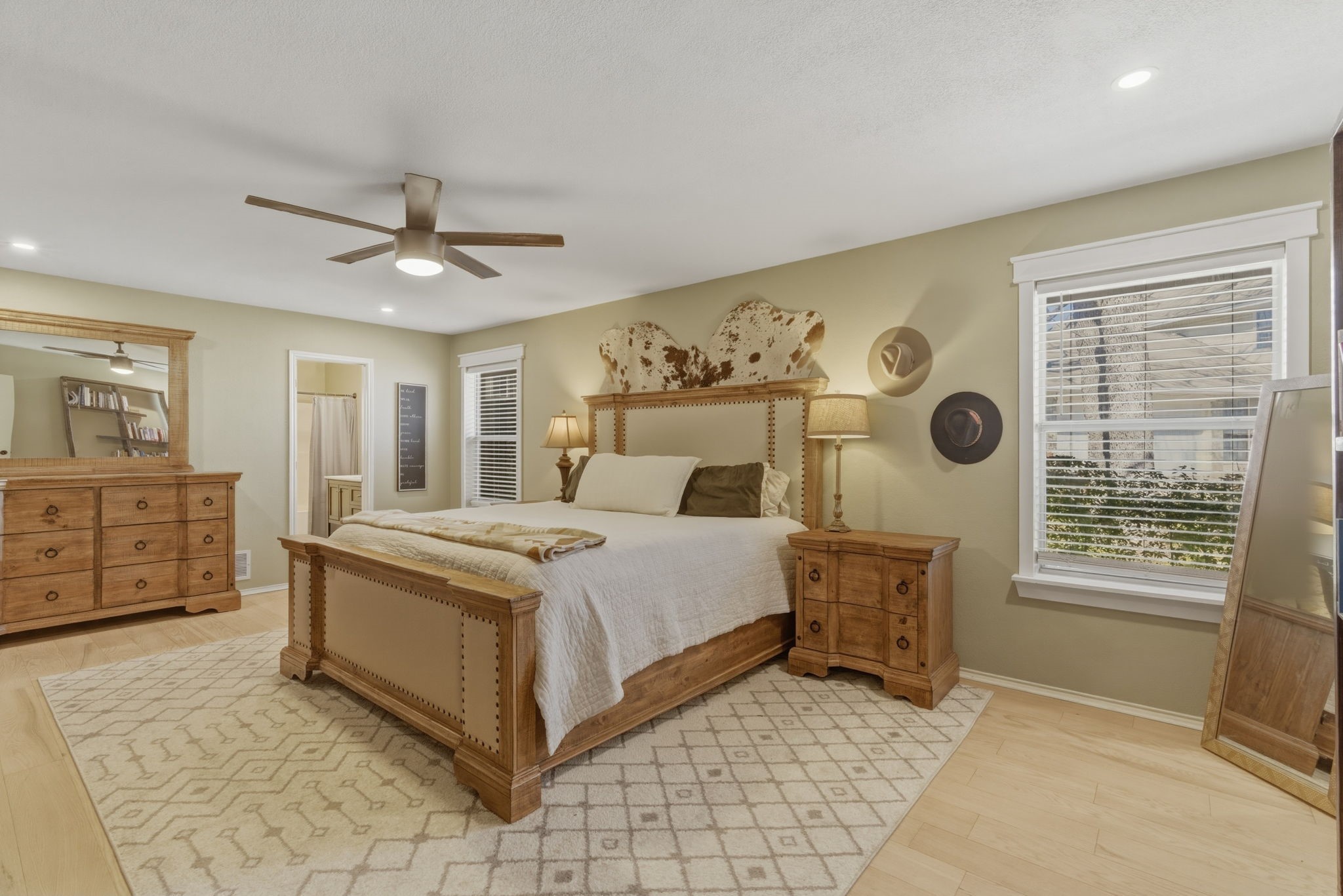 945 Lake Ridge Drive Azle TX 76020